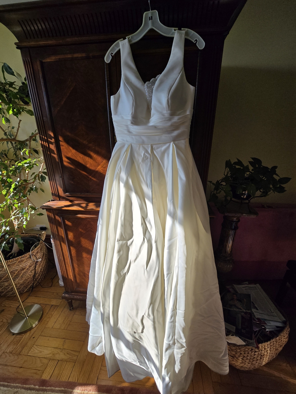 David's Bridal Ivory V-Neck Satin A-Line Wedding Gown
